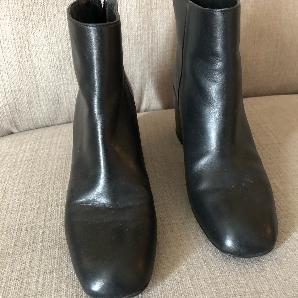 Stuart Weizman Leather Boots, Low Block Heel, Goo… - image 1